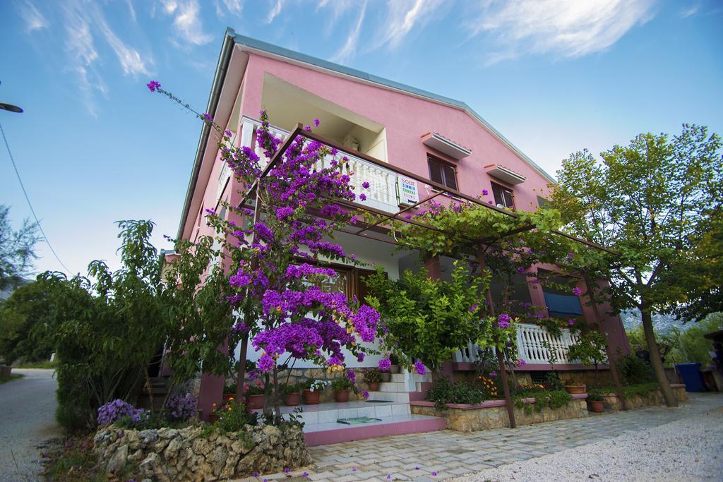 Apartments Zile Стариград-Паклениця Екстер'єр фото