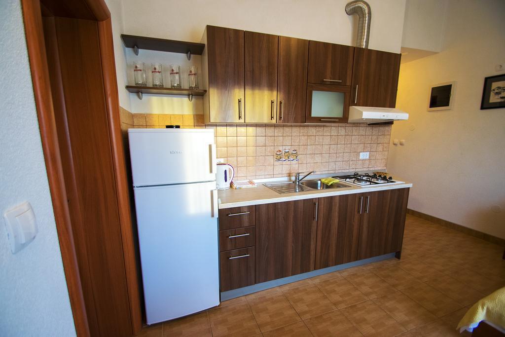 Apartments Zile Стариград-Паклениця Номер фото